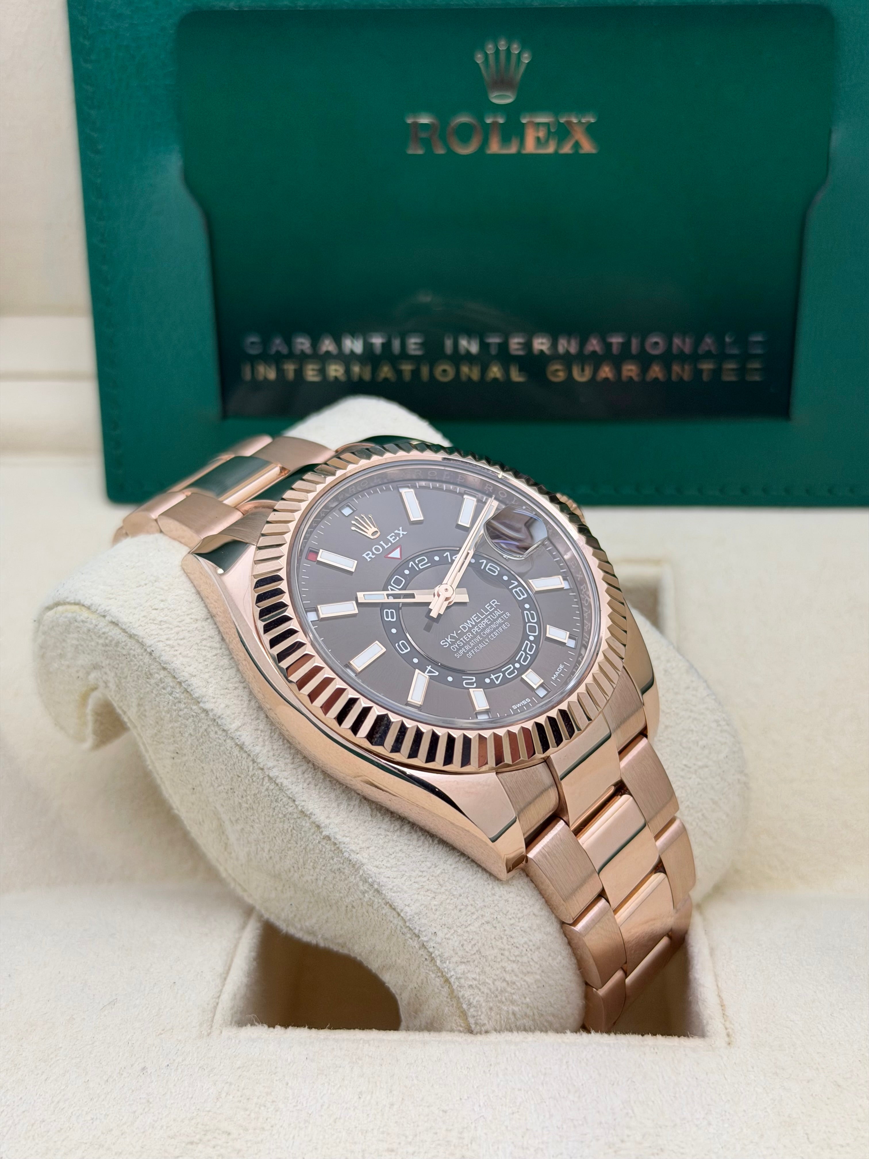 Rolex SkyDweller Everose Chocolate 326935 Full Set