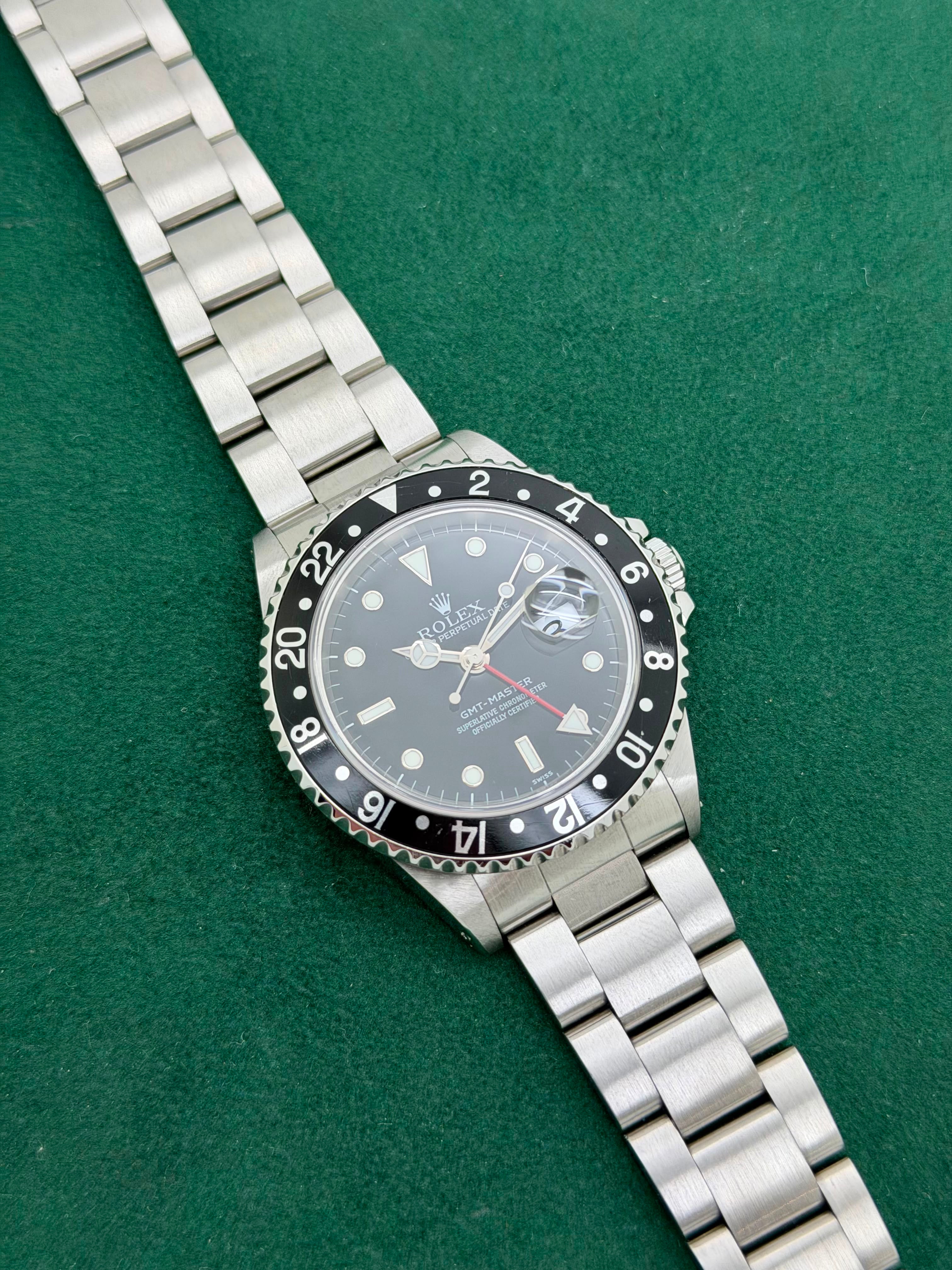 Rolex GMT Master II 16700 “Only Swiss”