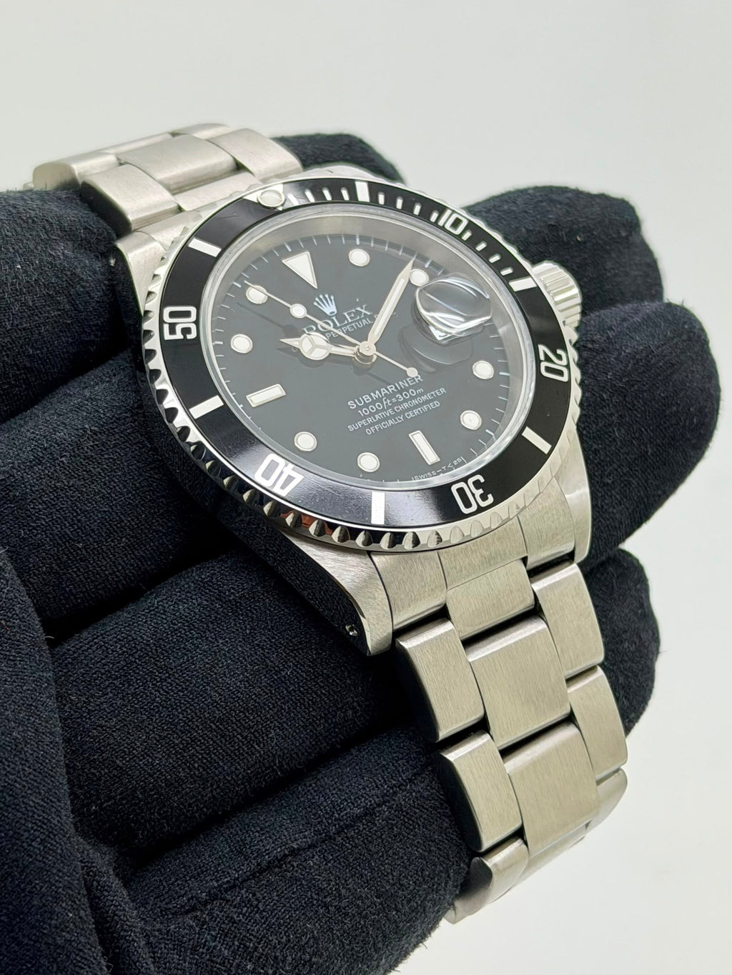 Rolex Submariner Date 16610