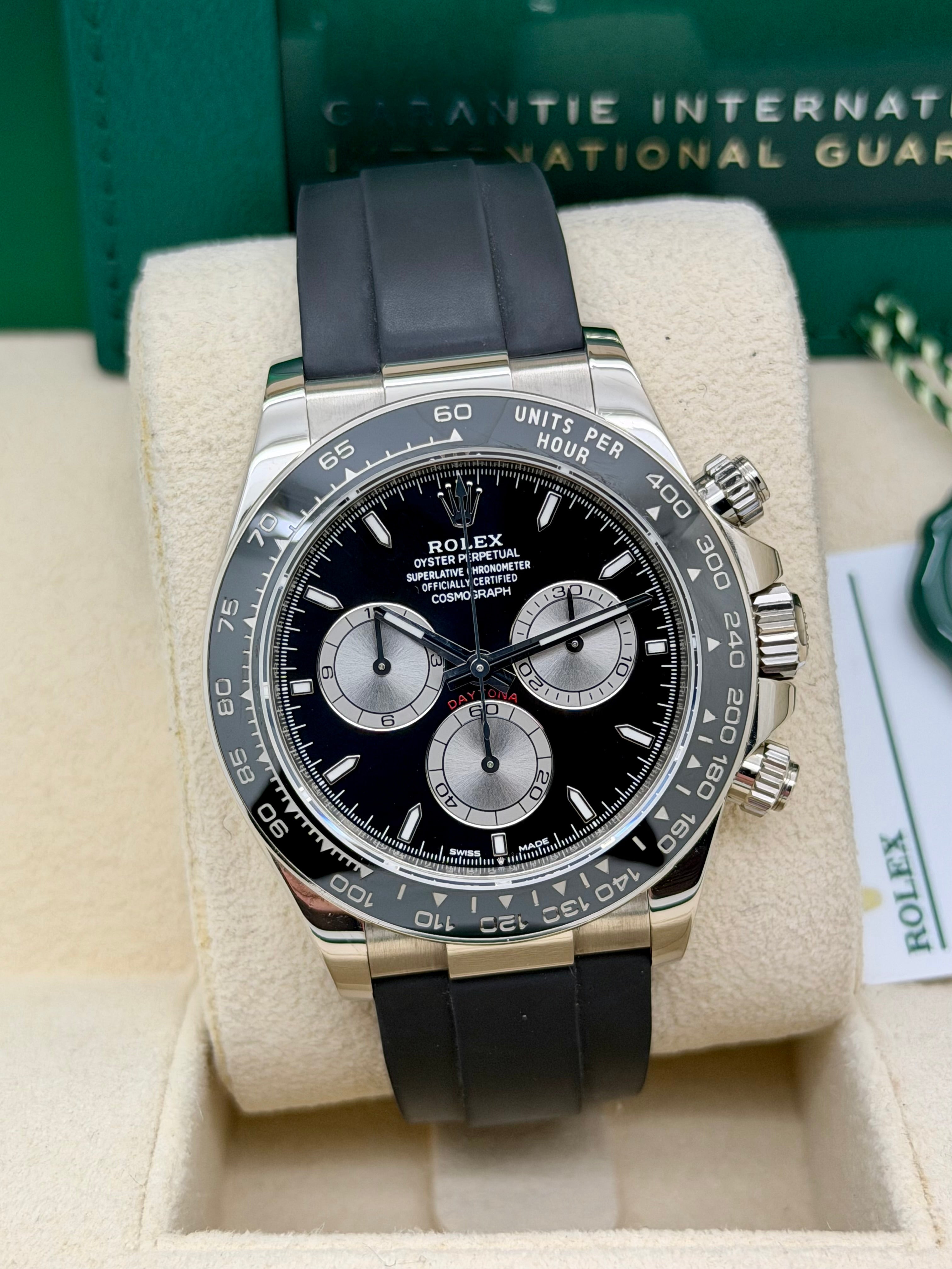 Rolex Daytona 126519LN Full Set Oysterflex
