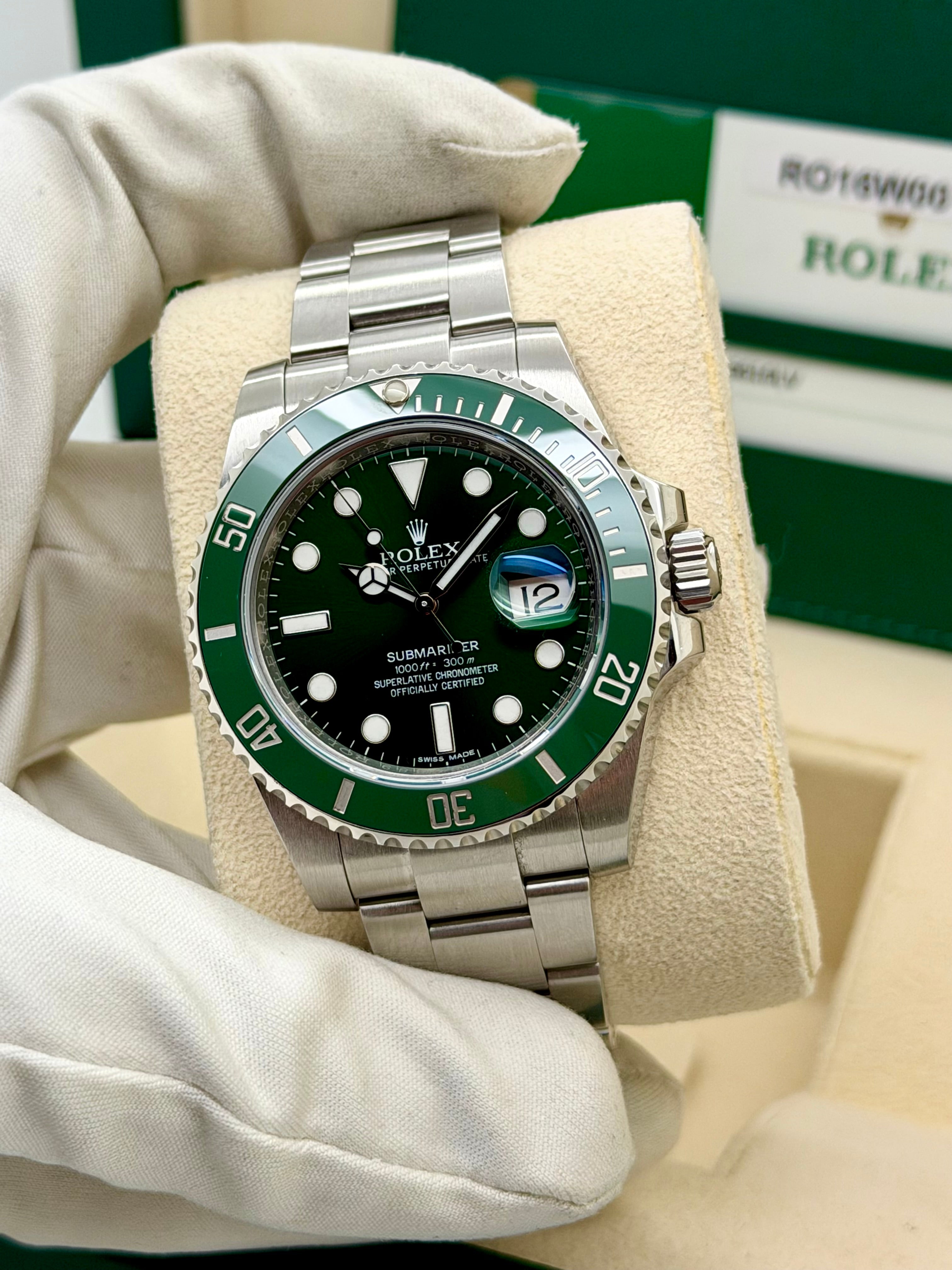 Rolex Submariner Date Hulk 116610LV Full Set