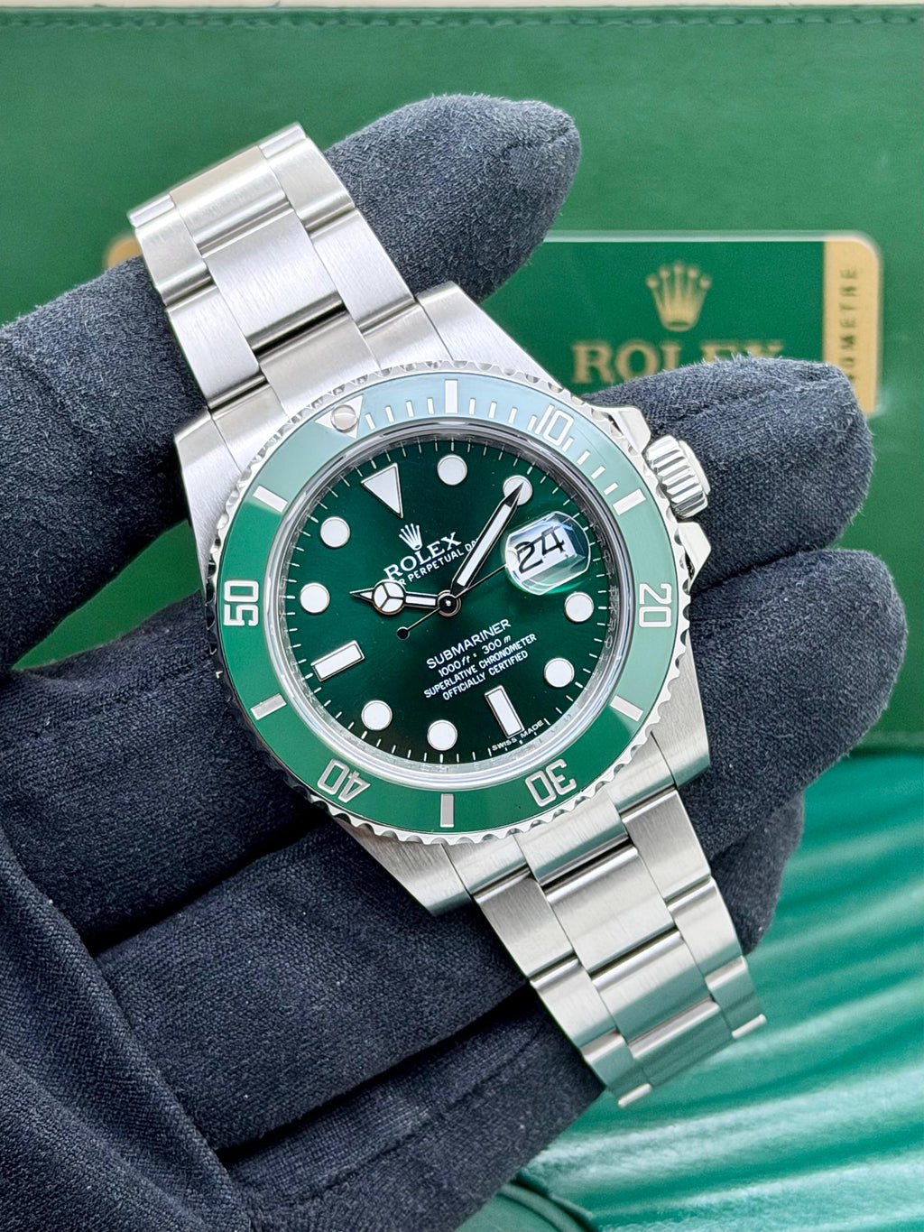 Rolex Submariner Date Hulk 116610LV Full Set