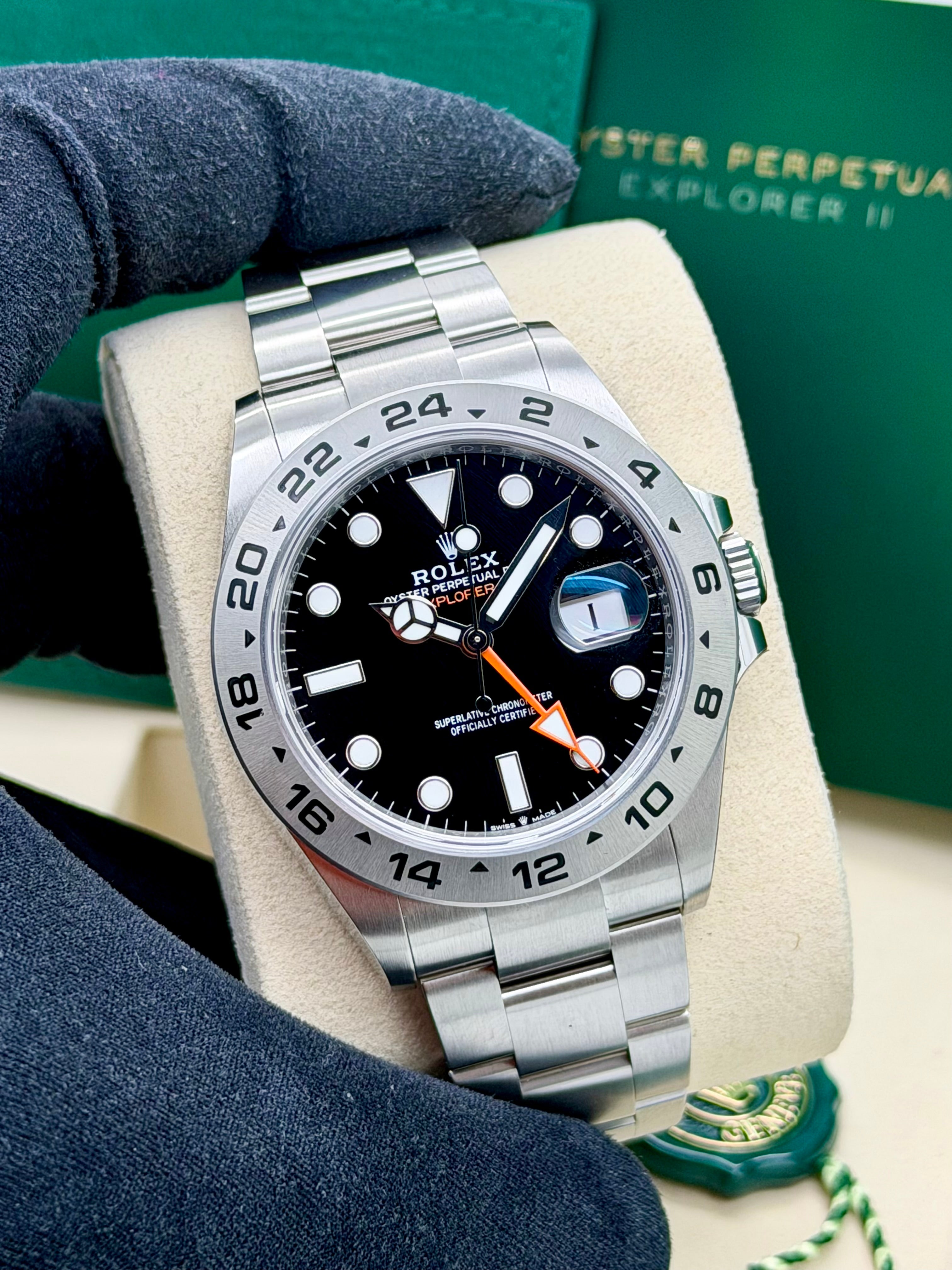 Rolex Explorer II Freccione 226570 Nuovo 2026