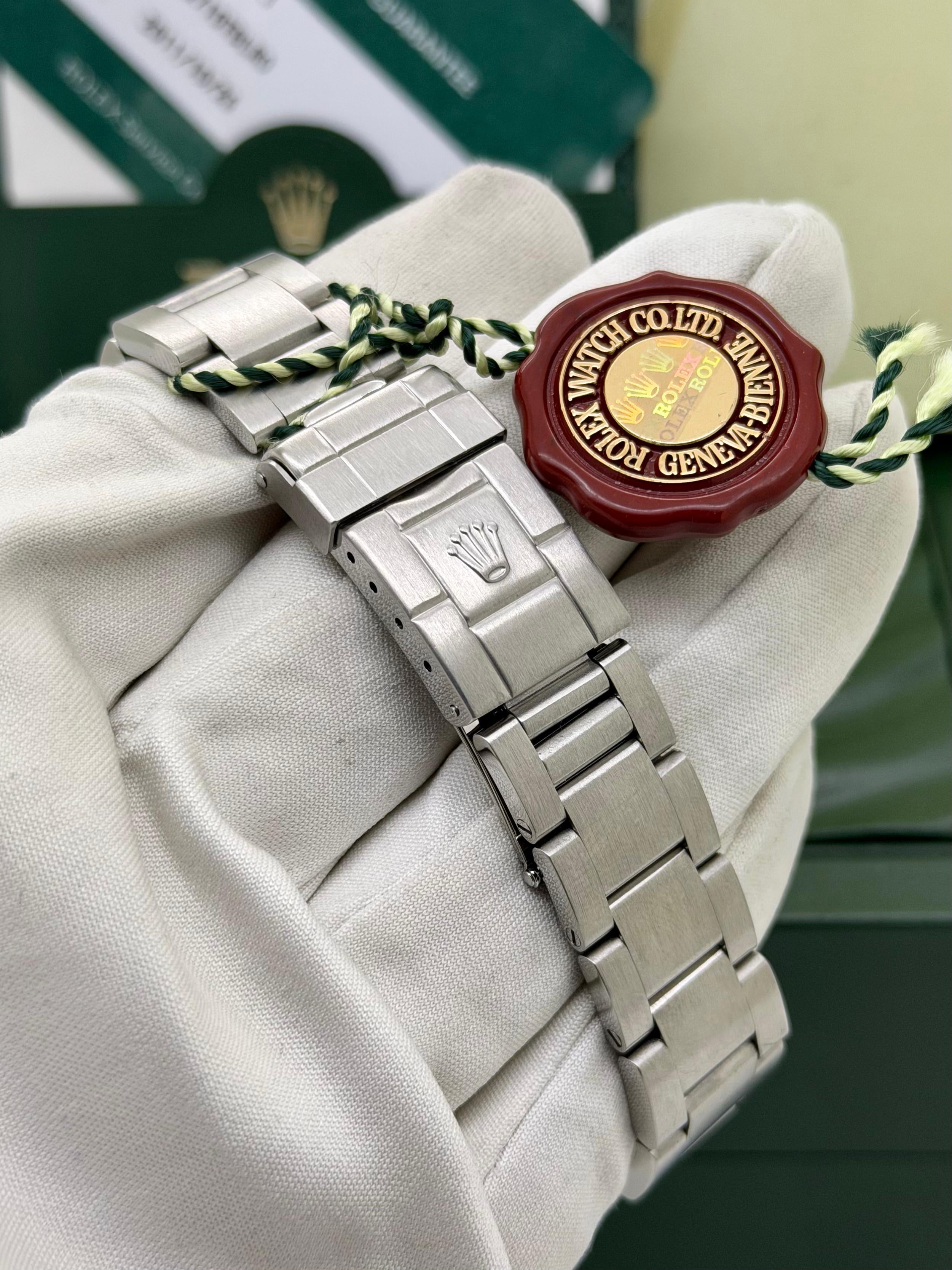 Rolex GMT Master II Pepsi 16710 Full Set