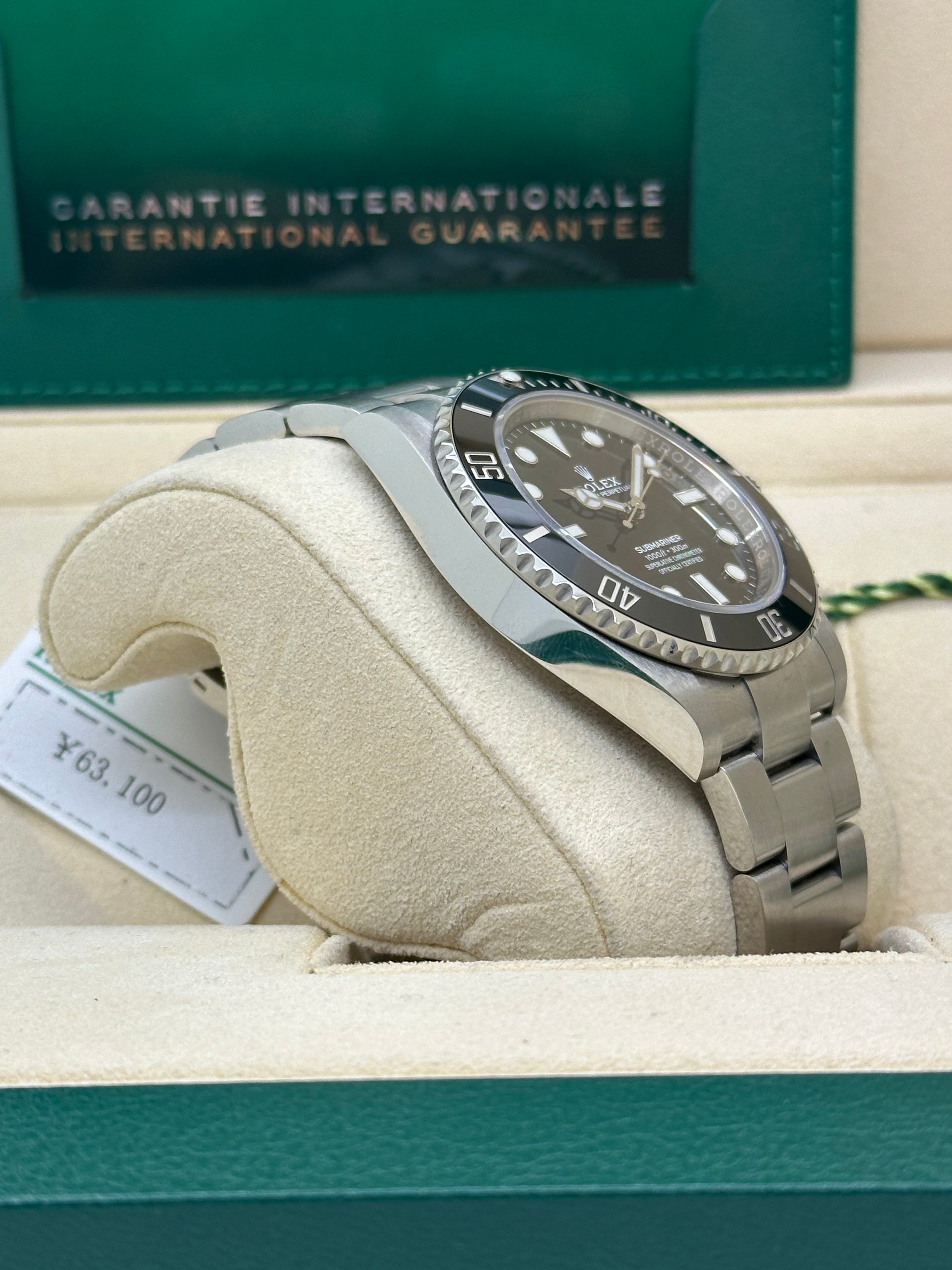 Rolex Submariner 124060 Full Stickers