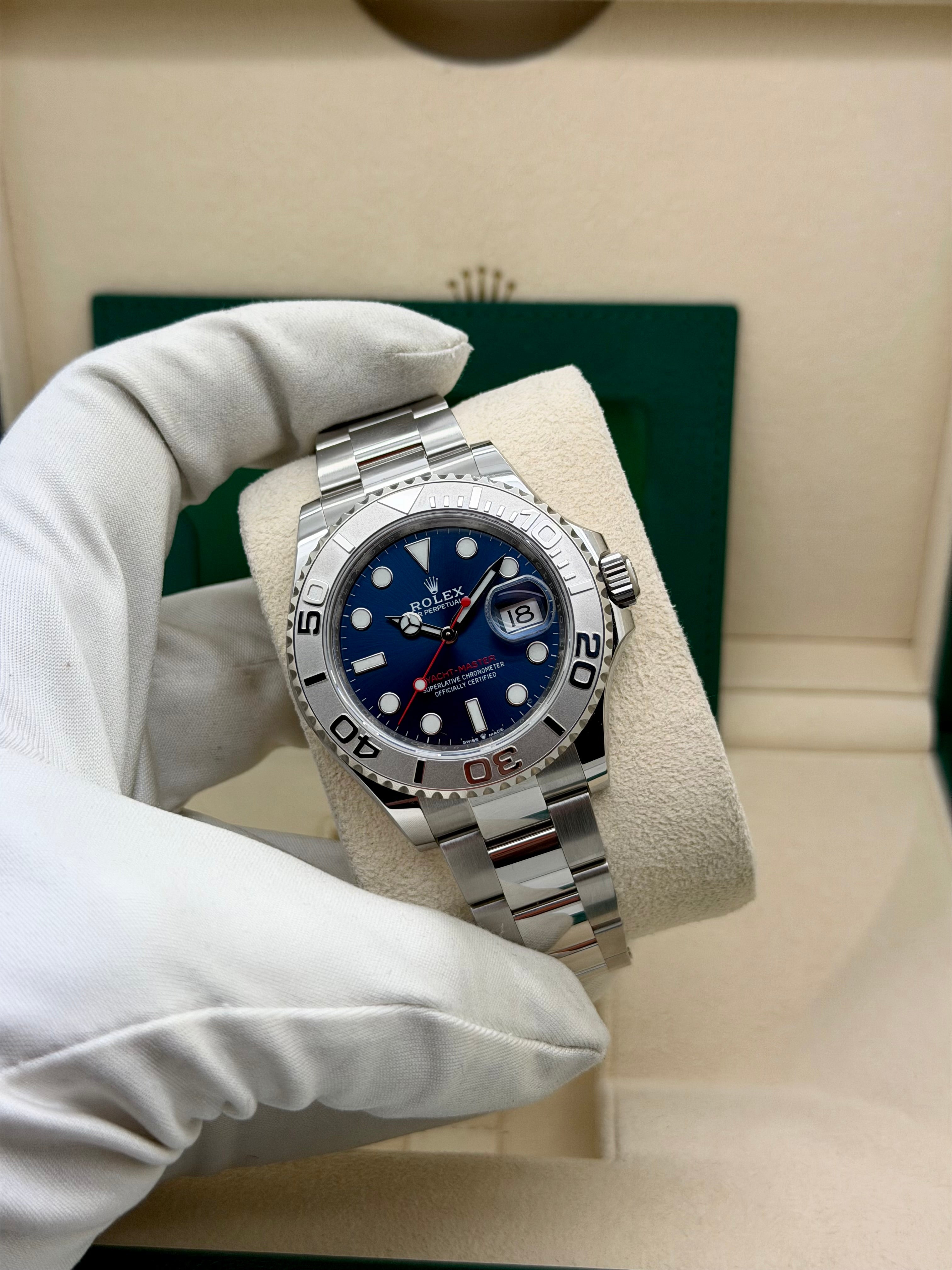 Rolex Yacht Master 126622 Full Set