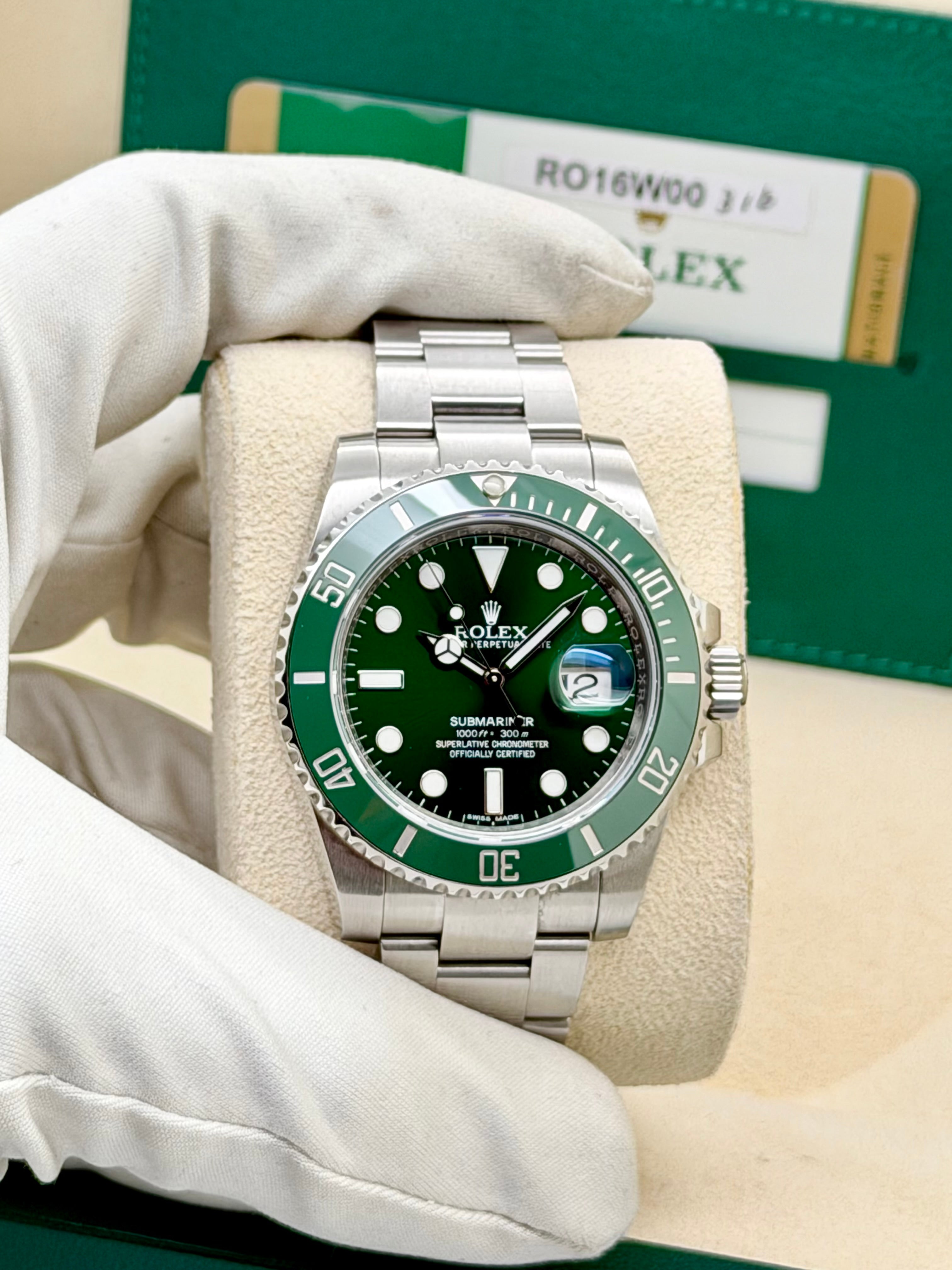 Rolex Submariner Date Hulk 116610LV Full Set
