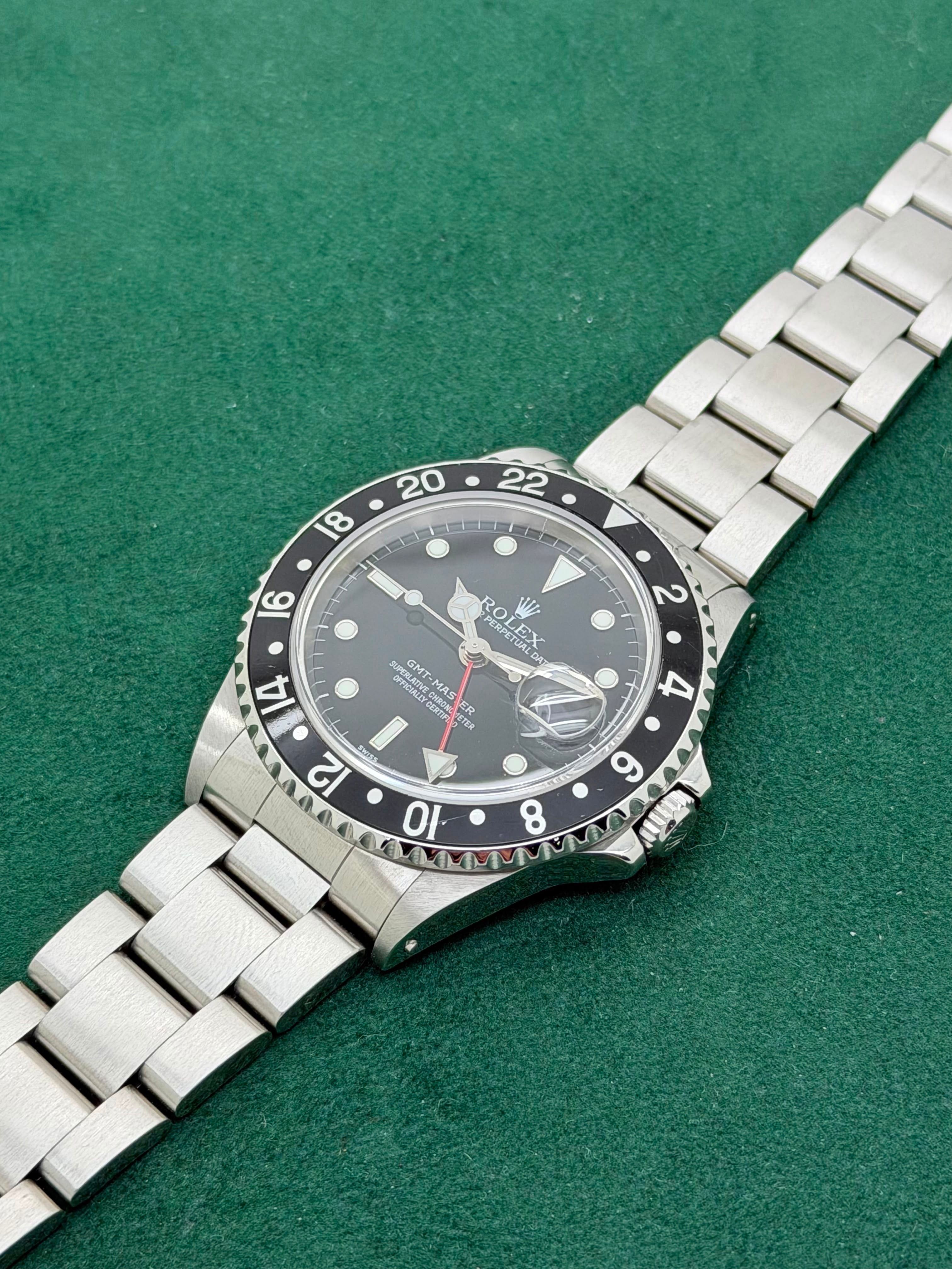 Rolex GMT Master II 16700 “Only Swiss”