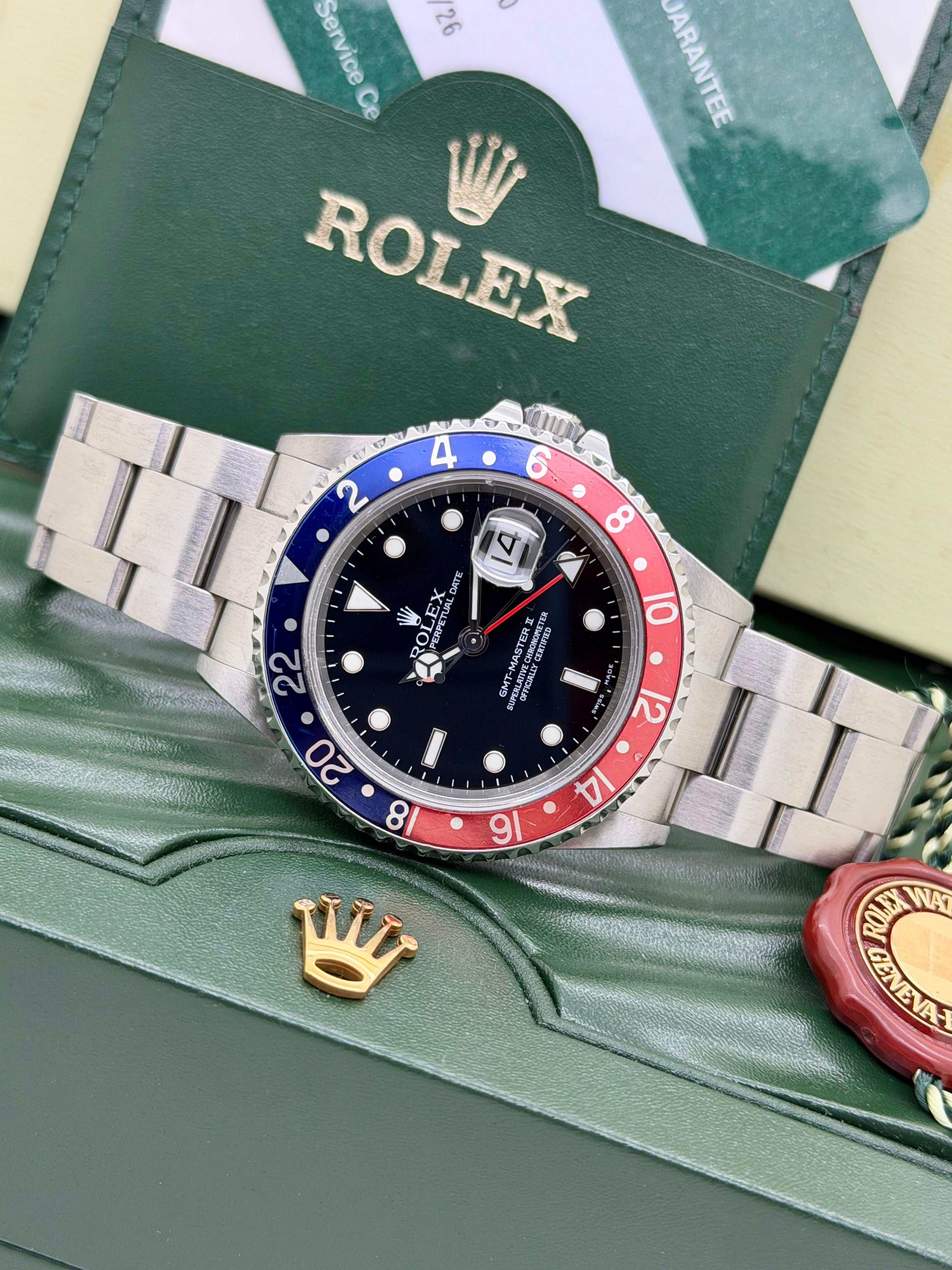 Rolex GMT Master II Pepsi 16710 Full Set