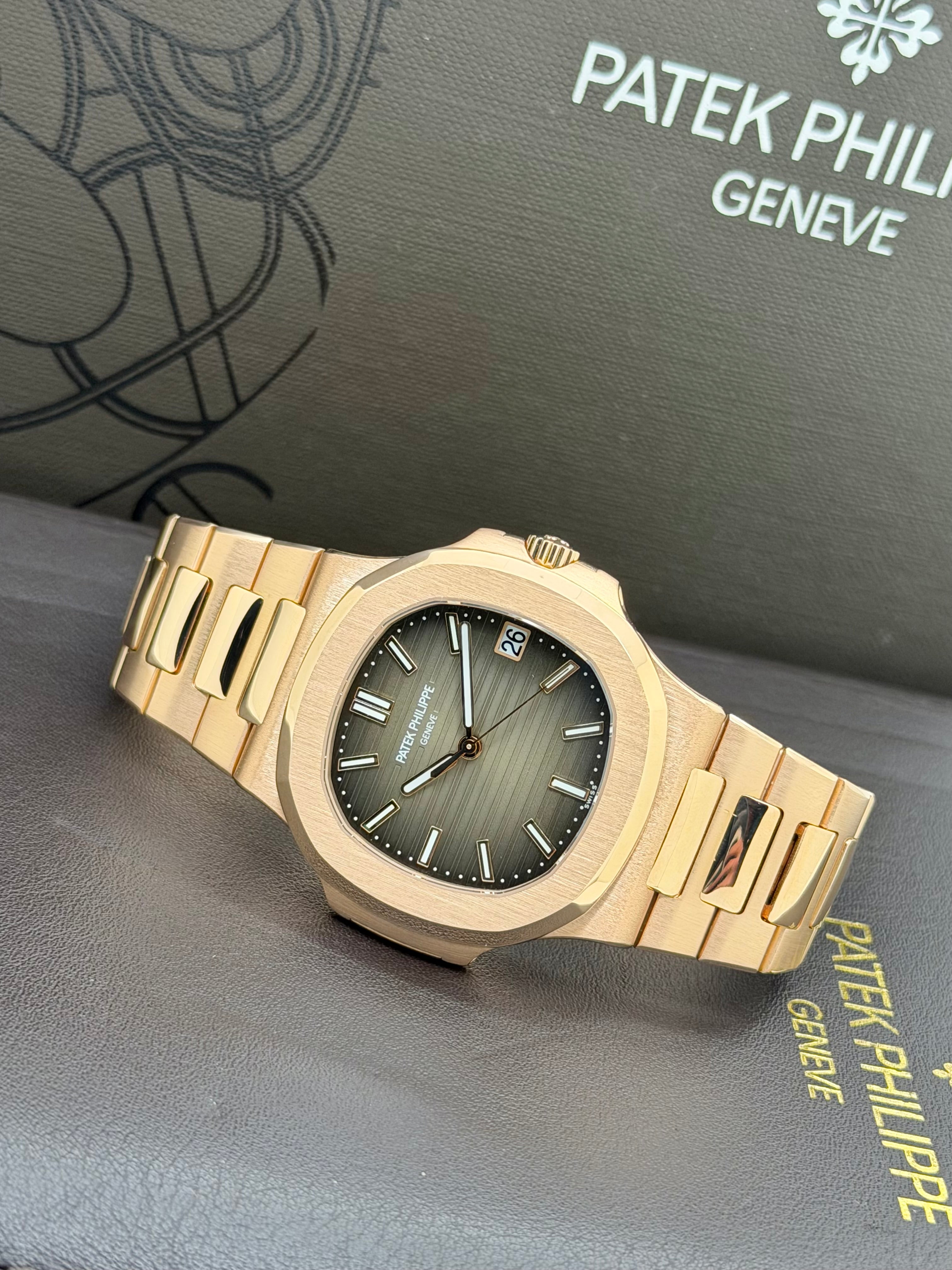 Patek Philippe Nautilus 5711-1R