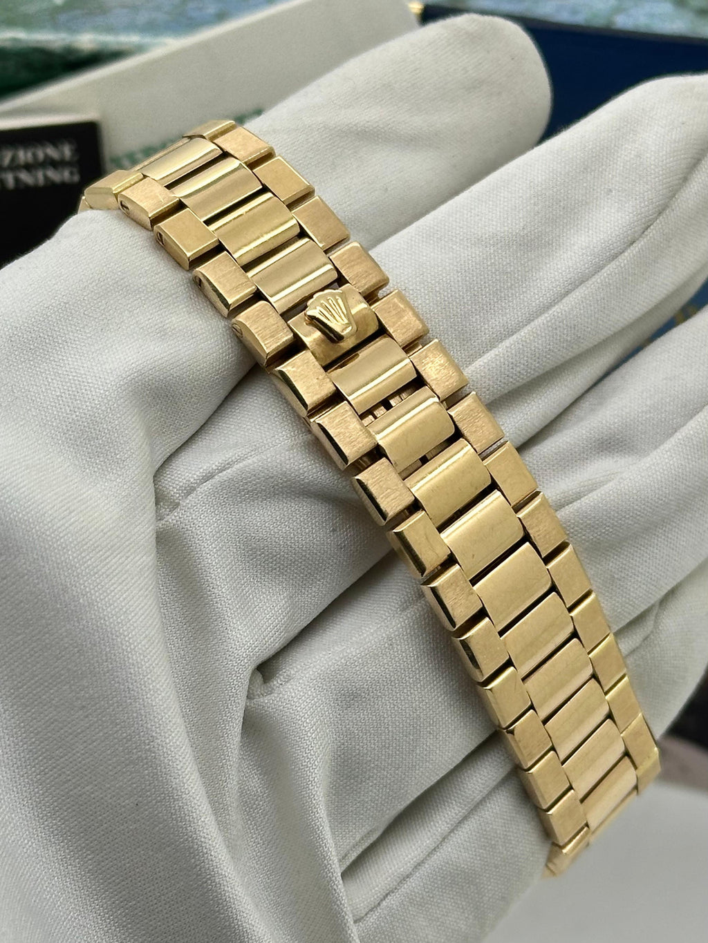 Rolex Day-Date Oysterquartz 19018 nero Brilli Full Set