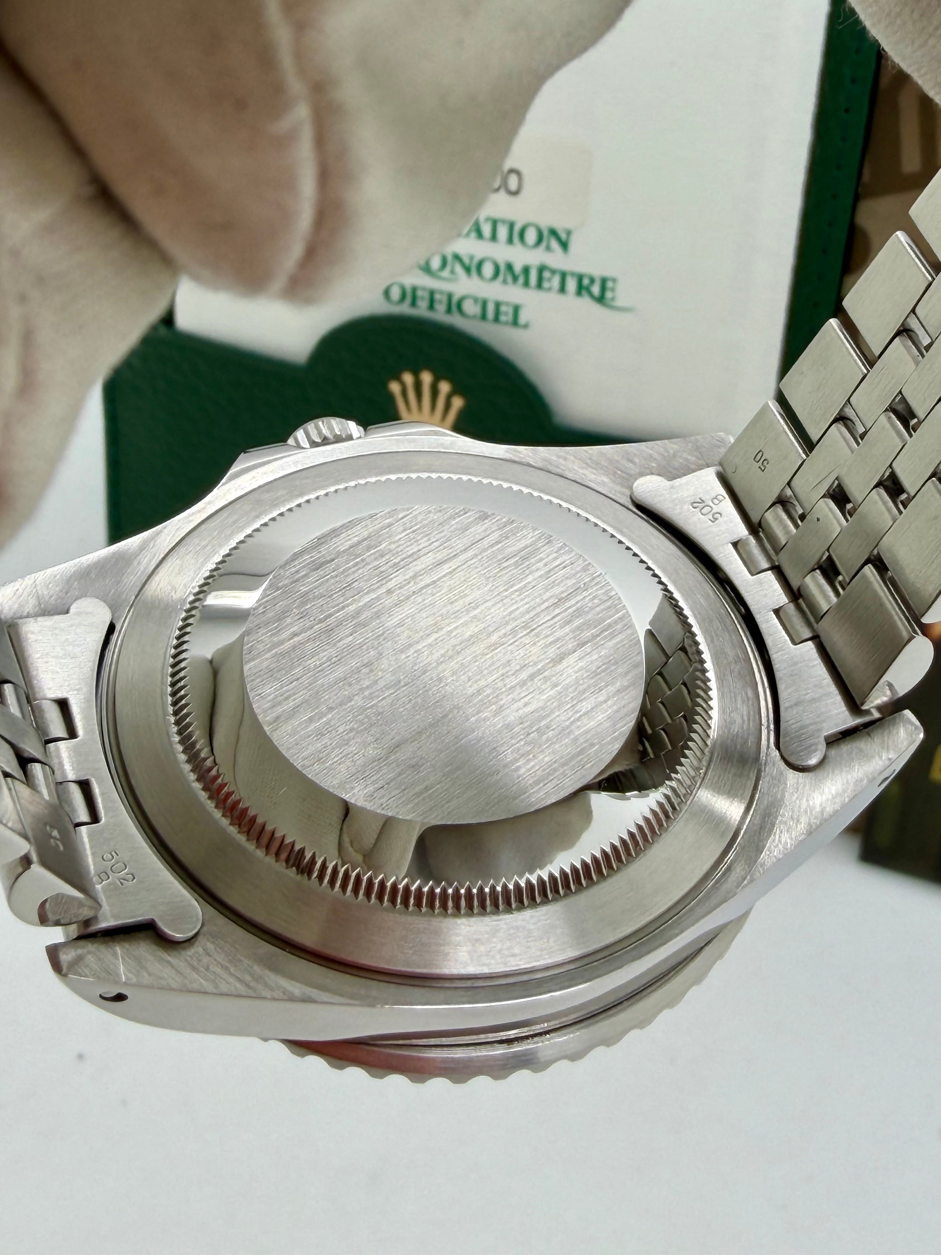 Rolex GMT Master II Pepsi 16700 Full Set “Only Swiss”