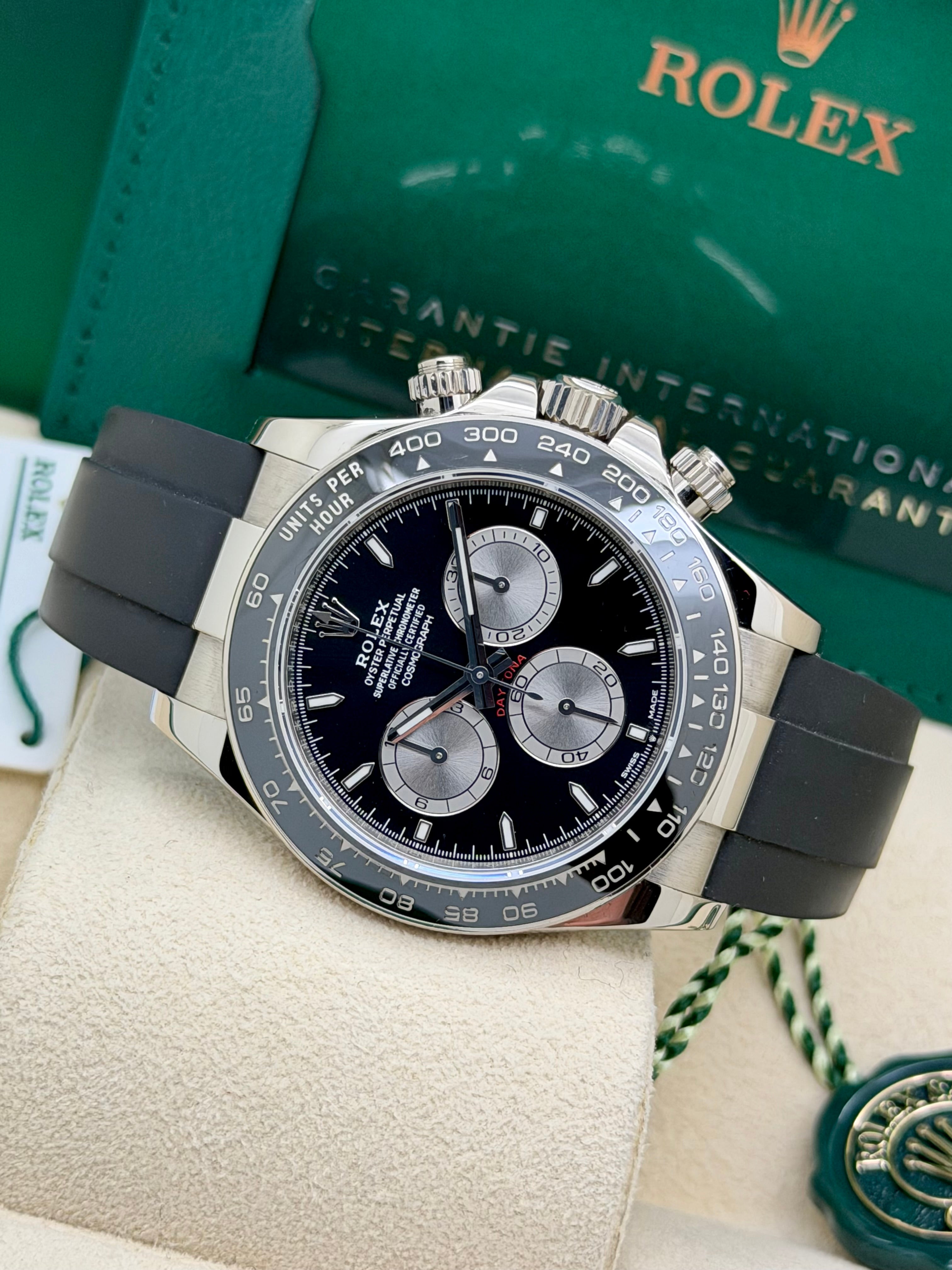 Rolex Daytona 126519LN Full Set Oysterflex