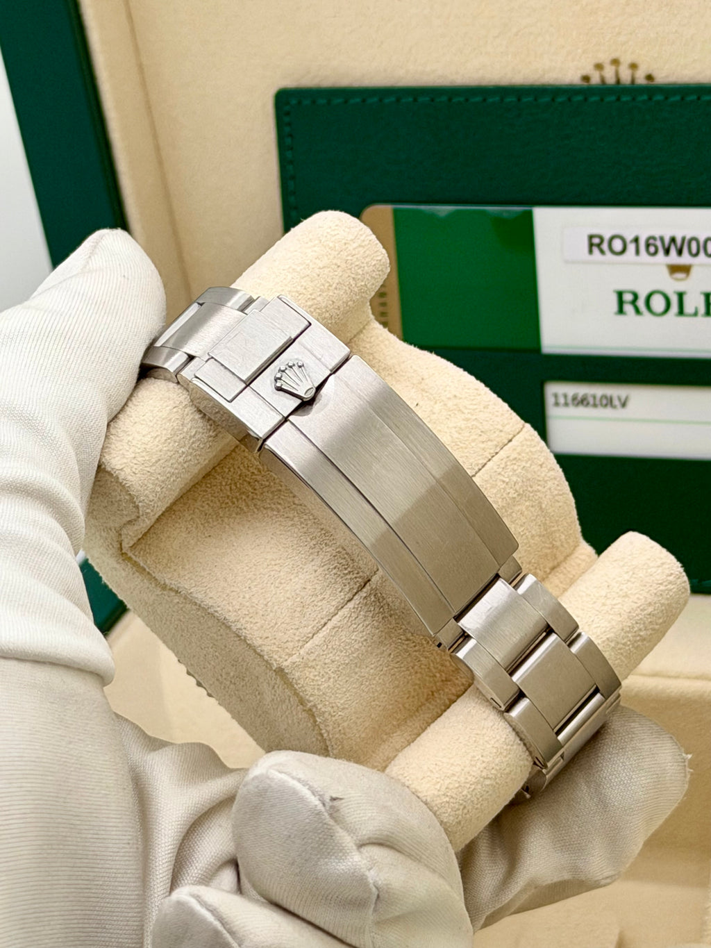 Rolex Submariner Date Hulk 116610LV Full Set