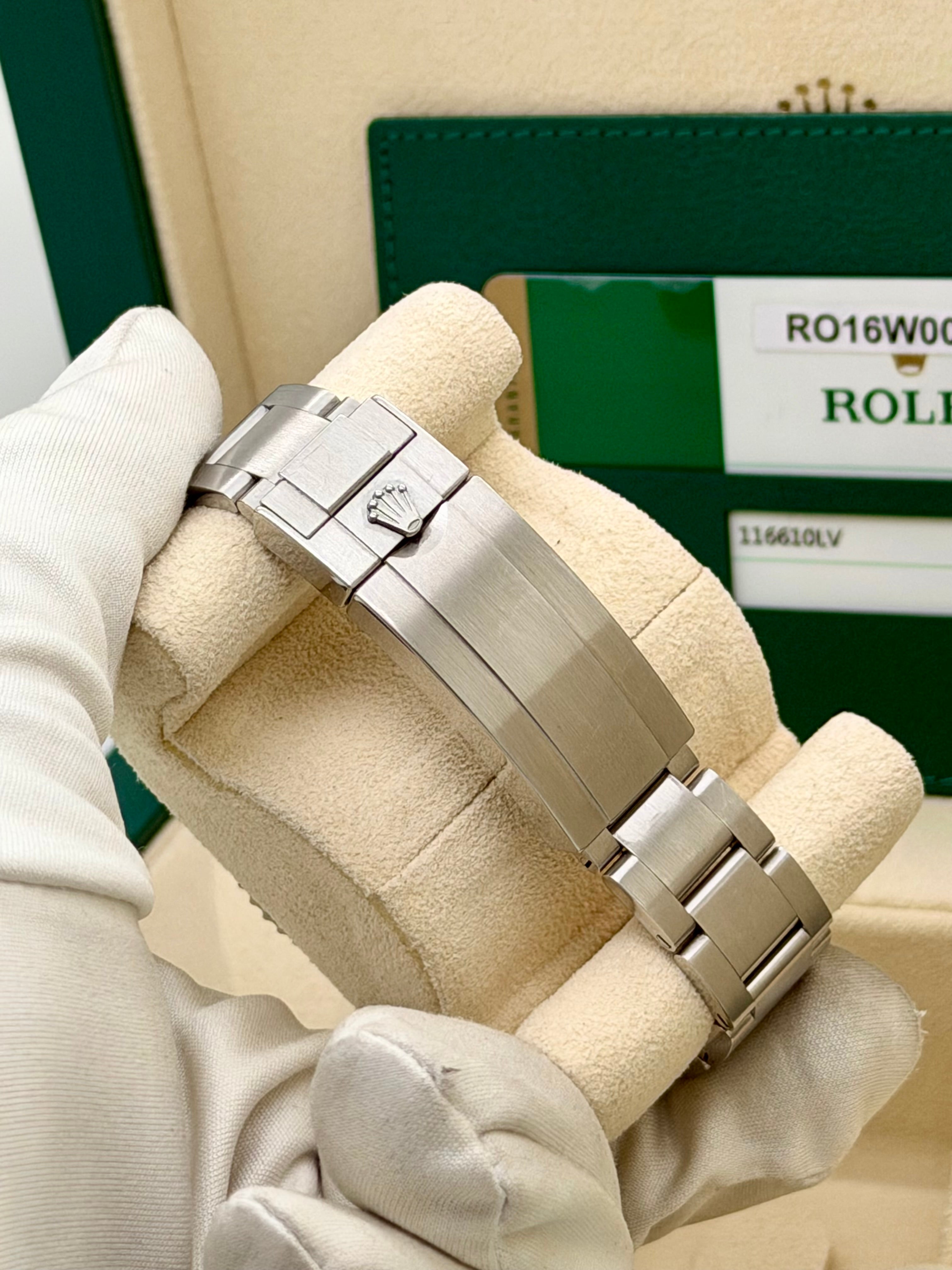 Rolex Submariner Date Hulk 116610LV Full Set