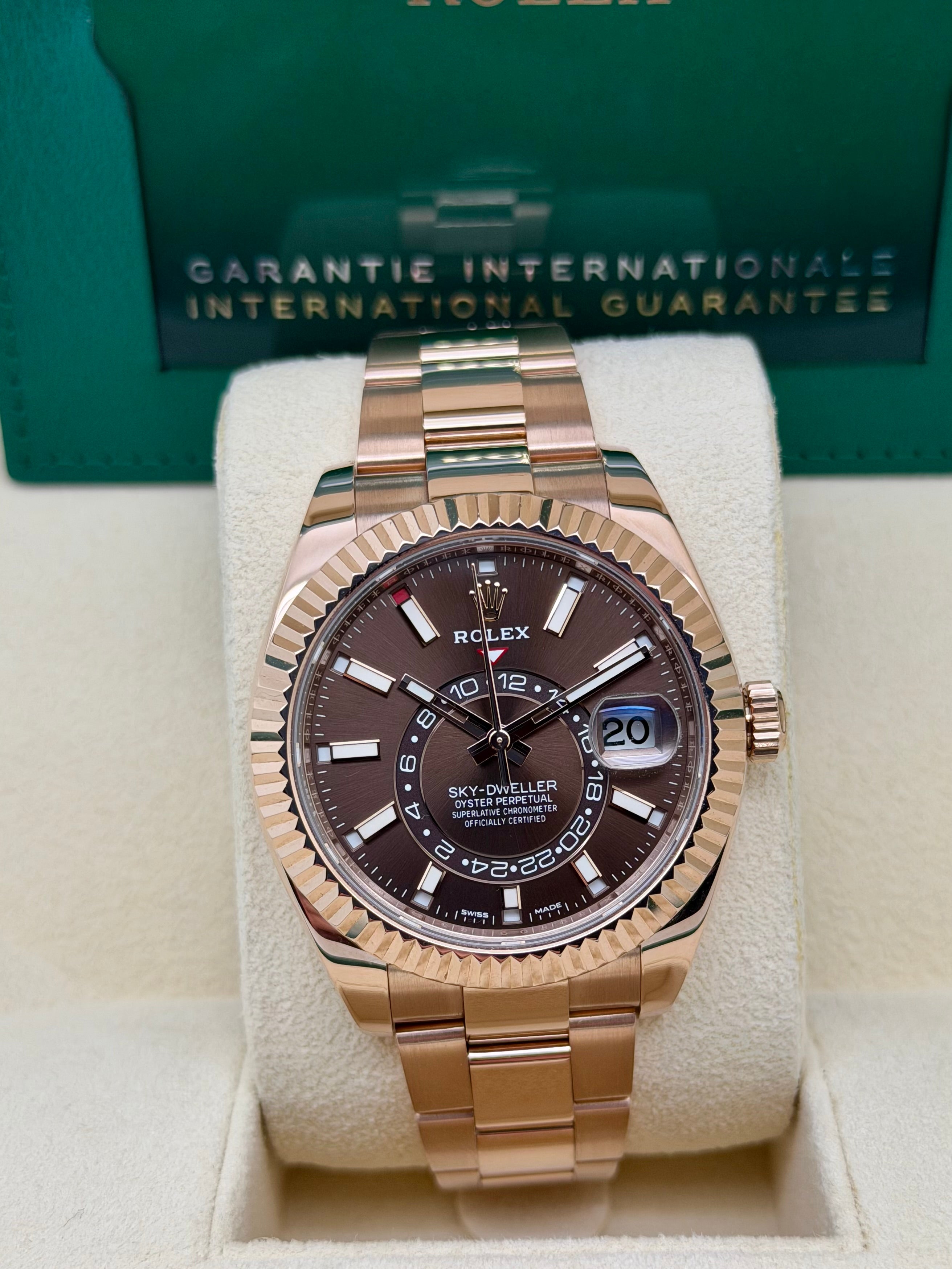 Rolex SkyDweller Everose Chocolate 326935 Full Set