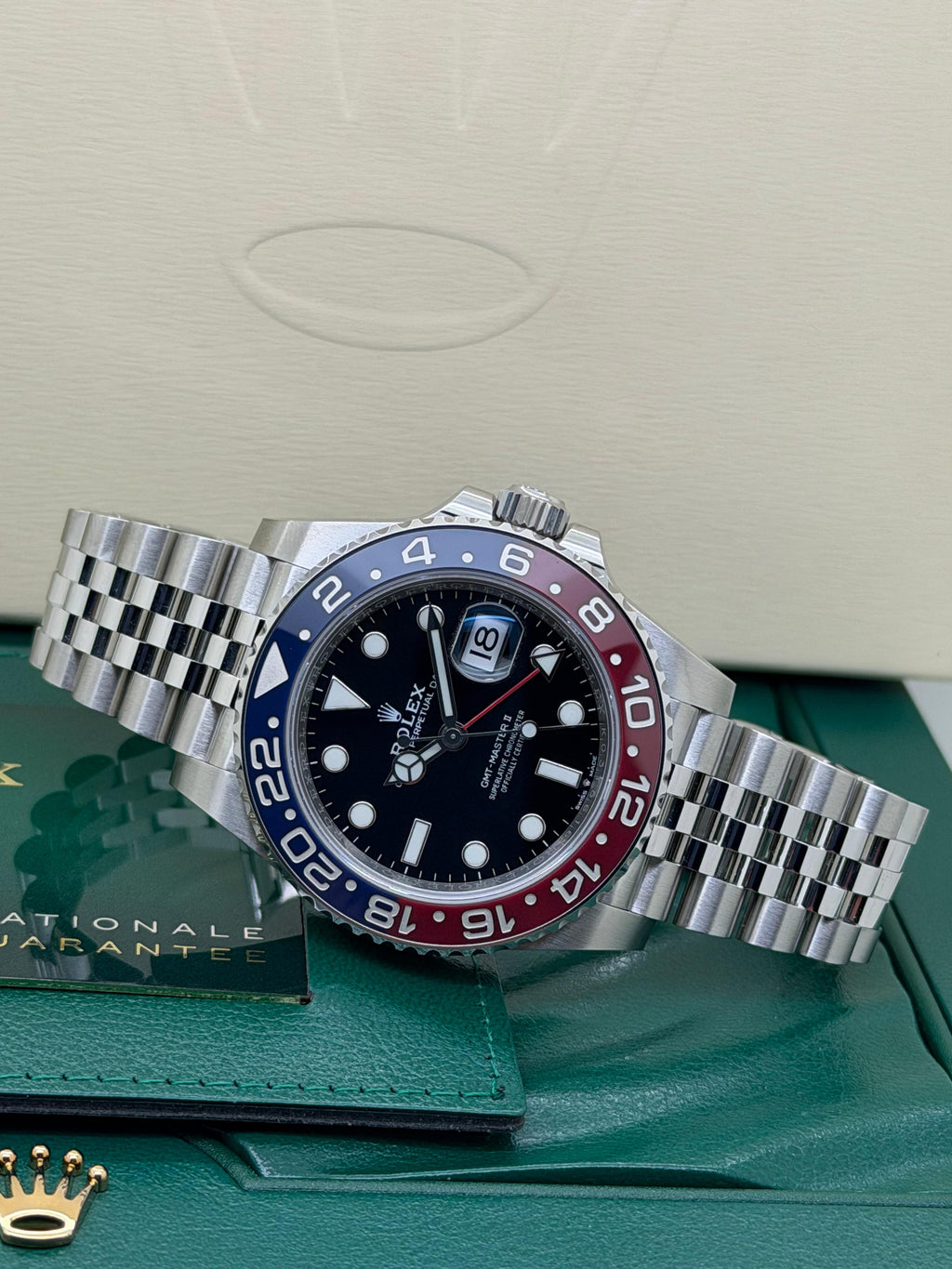 Rolex GMT Master II Pepsi Jubilee 126710BLRO Nuovo