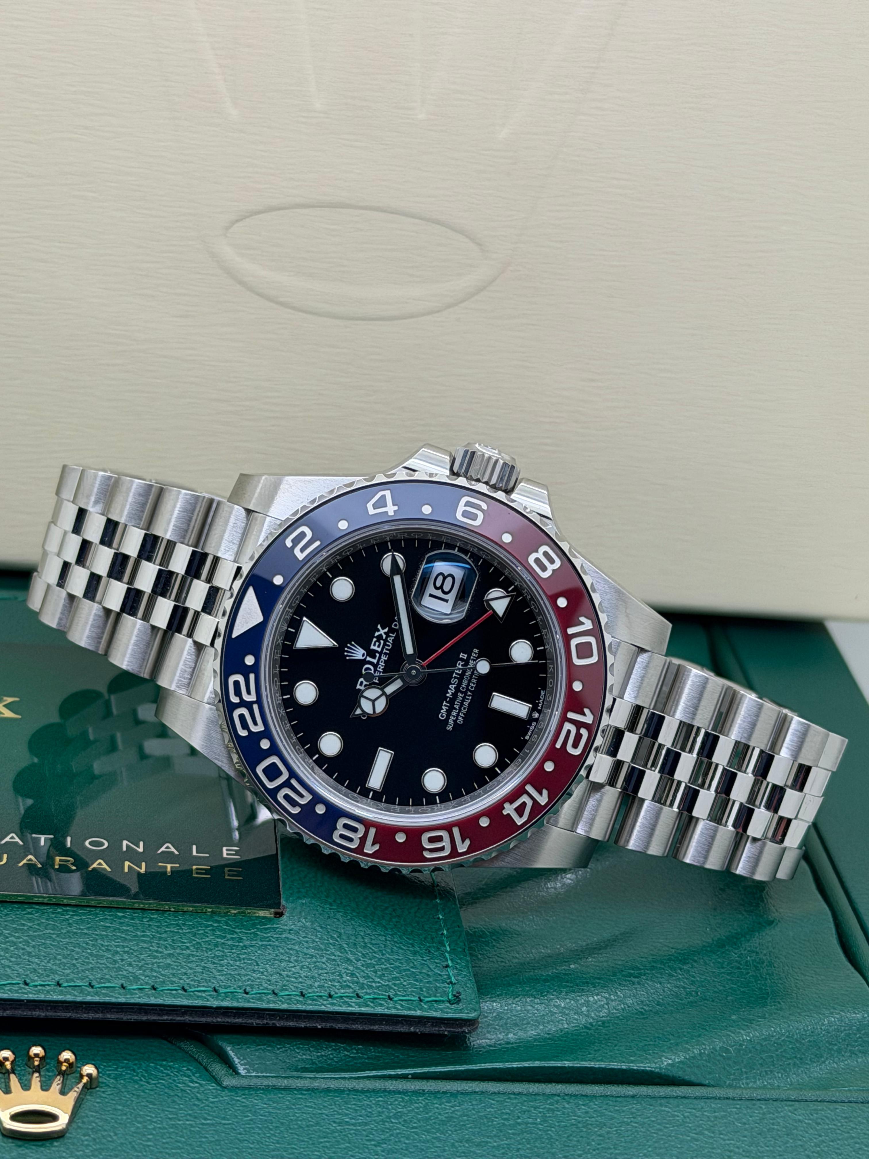 Rolex GMT Master II Pepsi Jubilee 126710BLRO Nuovo